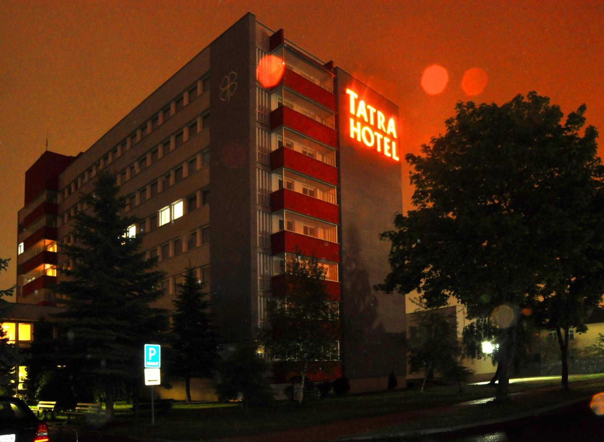 Tatra Hotel Poprad Buitenkant foto